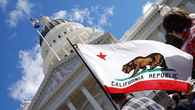 One Year After Dobbs, a California Abortion Privacy Bill Is Under Attack From Law Enforcement